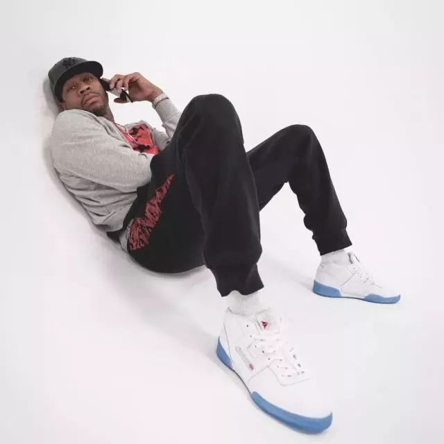 既避开伸手 既避开伸手