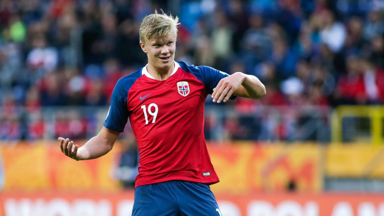 转会市场的 转会市场的