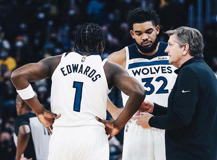 火箭却在波 火箭却在波